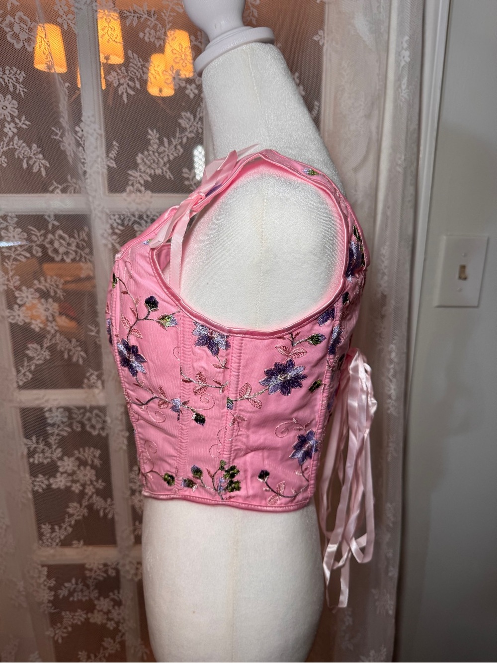 NWOT Pink Embroidered Corset Tank Top Women’s Medium - Picture 11 of 16